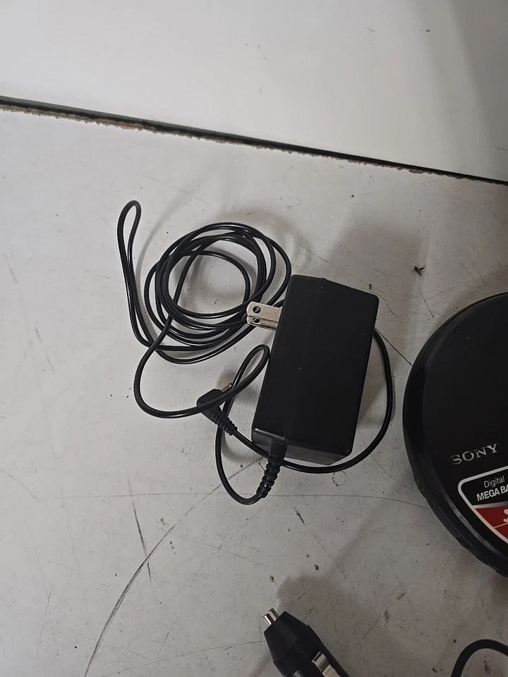 SONY CD WALKMAN D-EJ017CK AUTOFÄHIGER TRAGBARER CD-PLAYER mit OHRHÖRERN GETESTET FUNKTIONIERT - Bild 4 von 4