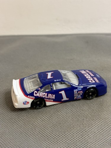 LOOSE Jeff Gordon 1991 Carolina Ford Dealers 1/64 Diecast - Picture 2 of 5
