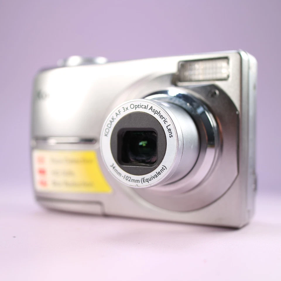 Kodak Digital Camera EasyShare C1013 10.0MP Silver Tested - Image 2 of 4