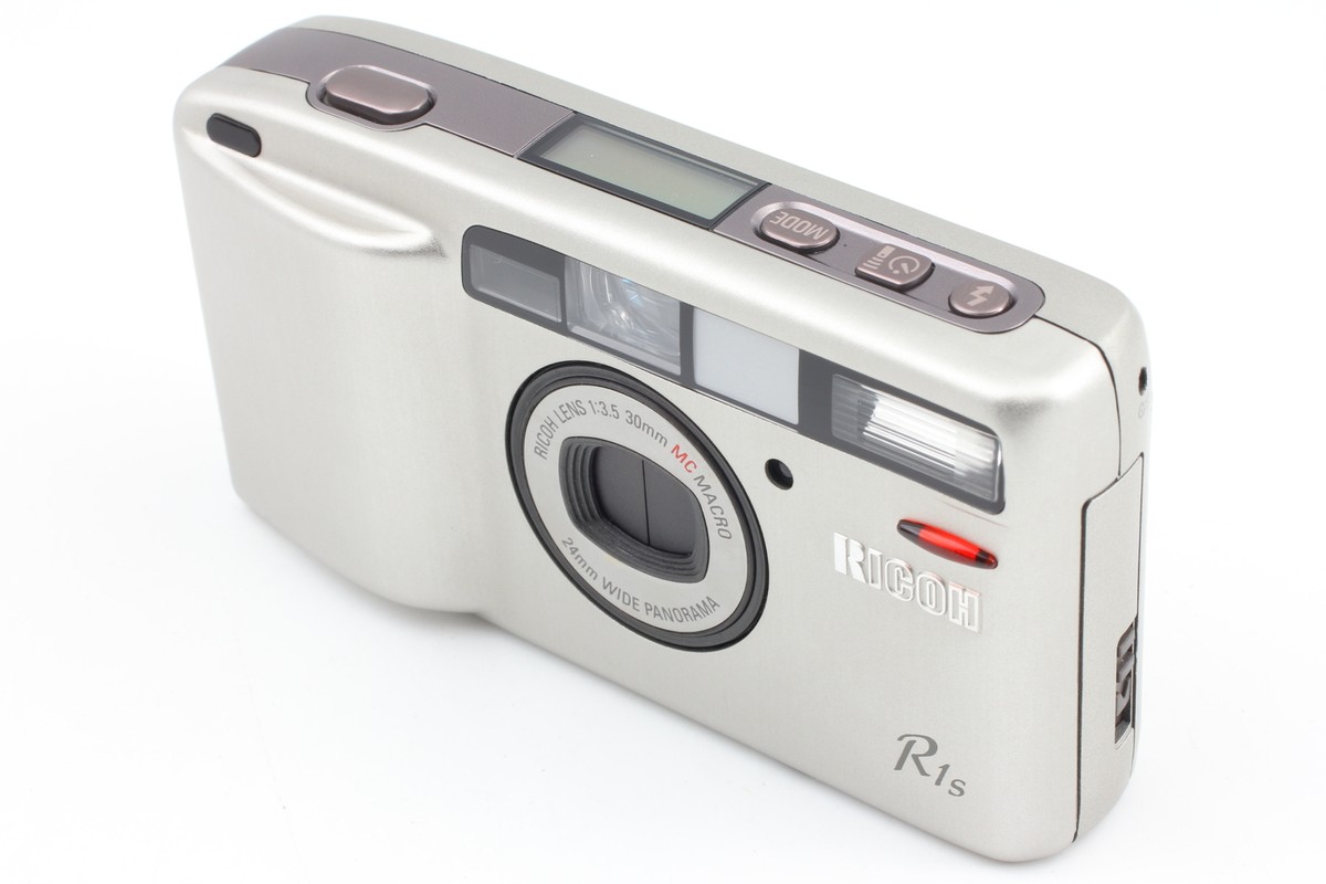 希少 完動 リコー Ricoh シルバーのRICOH R1s Video [Top Mint] Ricoh R1s Silver Point & Shoot 35mm Film