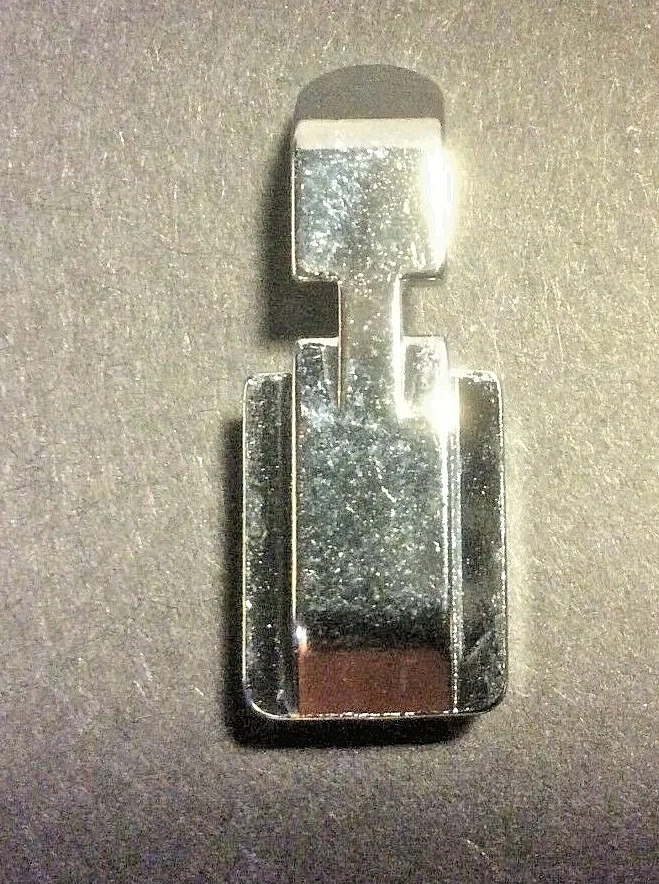 Narrow Body Zipper Snap-On Foot That Fit Most Sewing Machine Models - Image 4 of 4