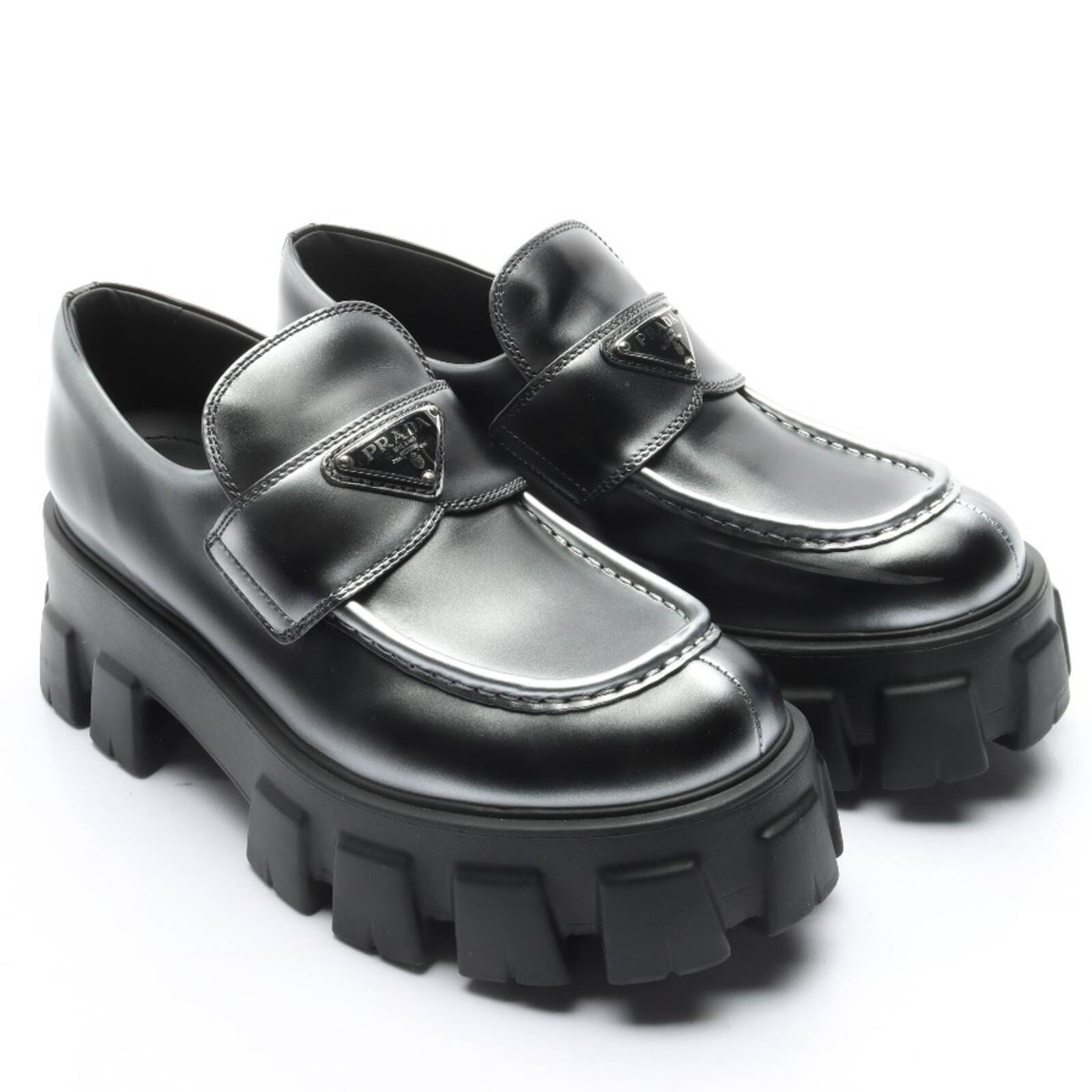 Мокасины Prada Metallic Schwarz 40 евро 122990₽