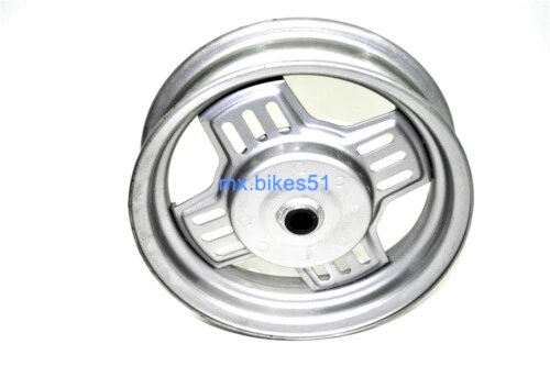 Kits de jantes et pneus pour scooter