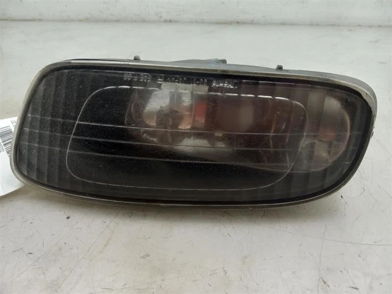 02-03 LEXUS ES300 乘客侧雾灯  — 第 2/4 张图片