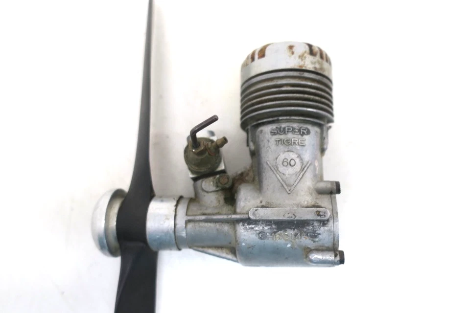 Super Tiger 60 Nitro RC Airplane Engine Vintage - Image 4 of 4