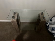 CONSOLE TABLE Excellent condition 