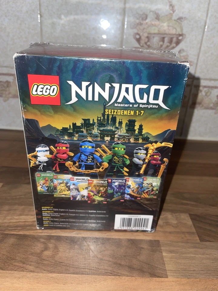 LEGO Ninjago Master of Spinjitzu Seasons 1-7 DVD Box Set Region 2 New & Sealed - Image 3 of 4
