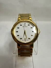 Vintage Seiko V701-2F20 White Face Gold Tone Matching Bracelet Running