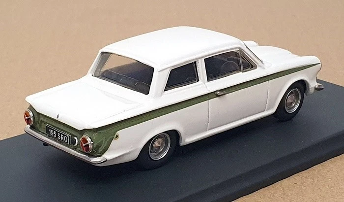 SMTS escala 1/43 RL91 - Ford Lotus Cortina - blanco/verde Foto 2 de 4