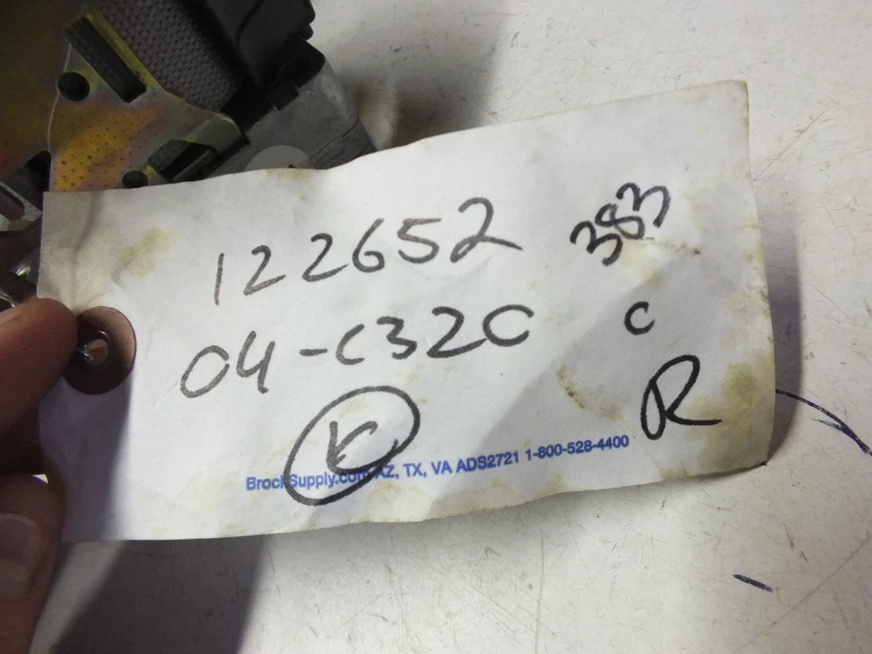 01 02 03 04 05 2001 2002 2003 2004 2005 Mercedes C320 Right RH Front Seat Belt - Imagem 4 de 4