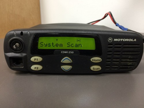 Motorola CDM1250 Mobile Radio VHF, 40W, AAM25KKD9AA2AN, FREE PROGRAMMING - Picture 8 of 10