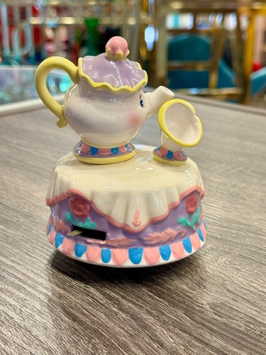 Vintage Schmid Disney Beauty and The Beast Mrs. Potts and Chip Music Box - Picture 4 of 12