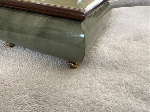 Portagioie musicale vintage in legno con intarsio floreale "Romance" - Made in Italy - Foto 11 di 14