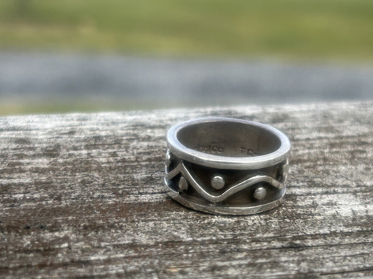 BEAUTIFUL TC-211 Mexico Sterling Silver 925 High Relief Dot BEAUTIFUL TC-211 Mexico Sterling Silver 925 High Relief Dot