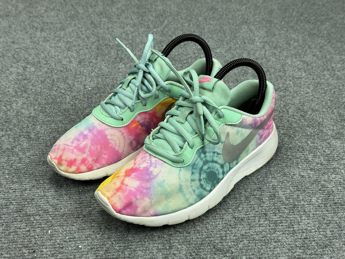 nike tanjun tie dye shoes