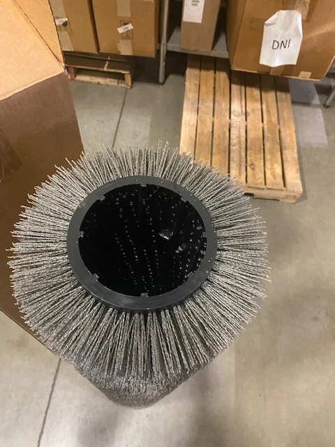 Cepillo Tennant 1033372 para fregadora Tennant M30 (cepillo de posventa) Foto 2 de 2