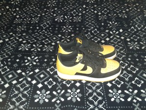 air force one black yellow