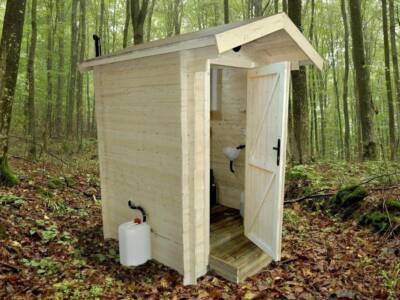 Wooden Composting Eco Toilet Luxury Glamping Rural Fertiliser