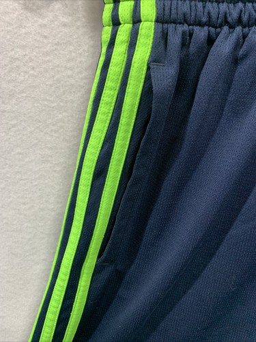 Adidas Activewear Boys Size XL (18/20) Blue Green Shorts - Picture 2 of 7