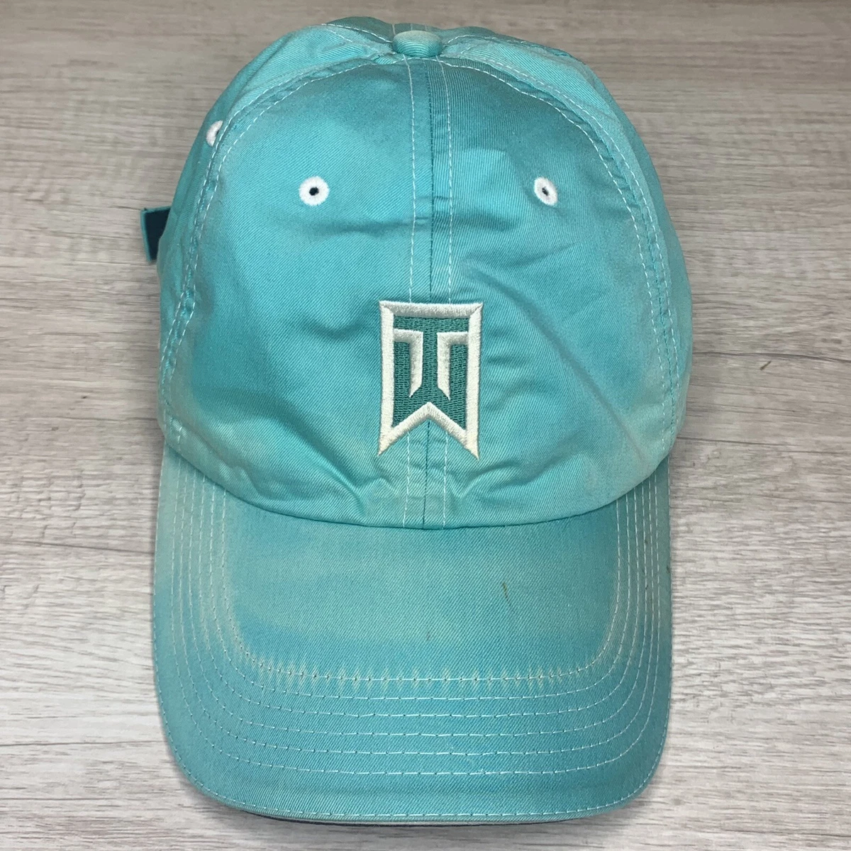 Tw logo tiger hot sale woods
