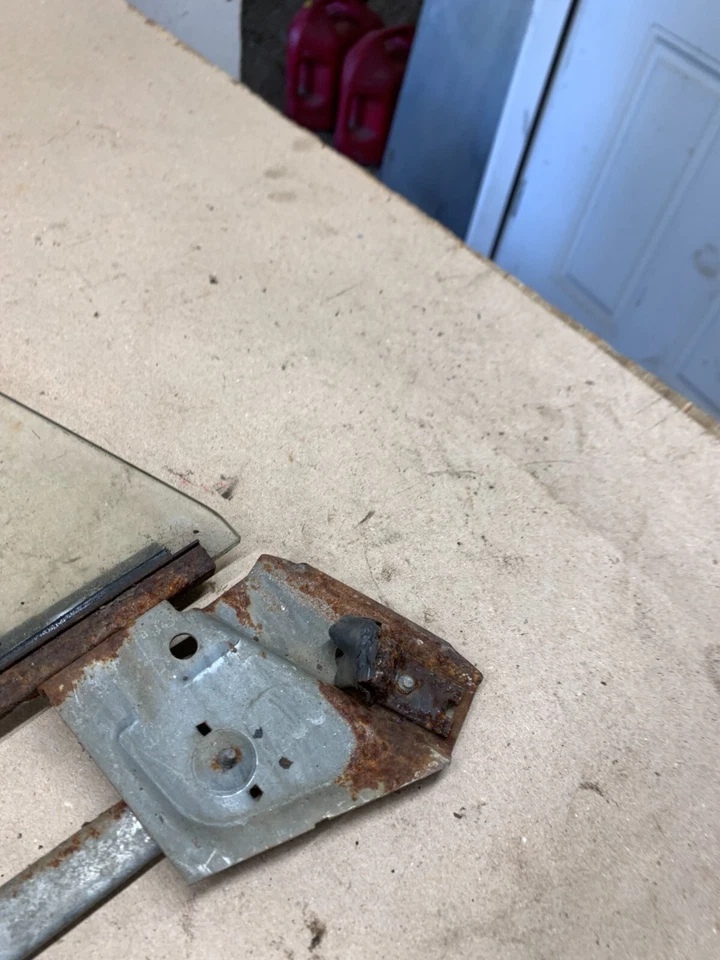 JUEGO PAR DE CRISTALES PUERTA TECHO RÍGIDO 2 PUERTAS CHEVROLET CORVAIR LH RH CORSA? MONZA? 1965 1969 Foto 4 de 4