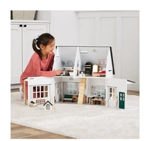 Member’s Mark Cozy Farm Living Dollhouse w/ Accessories