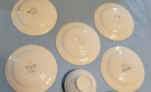 W H Grindley VENETIA 5 Cups and Saucers Gold Trim (lot2) - Picture 6 of 7