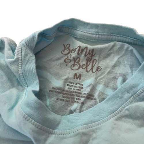 Benny & Belle Women’s Medium Blessed To Be Southern Bear Blue Tshirt Graphic - Picture 5 of 7