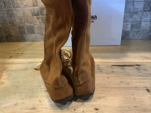 Minnetonka 1922 Fringe Knee High Boots Front Lace Brown Moccasin Men’s Sz 9 NEW - Picture 15 of 20