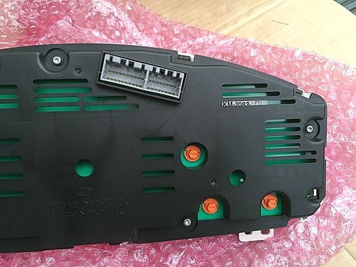 Kia CRDi Speedo / Instrument Cluster - 940110Z090 **Genuine New Kia OEM Part** - Picture 8 of 12