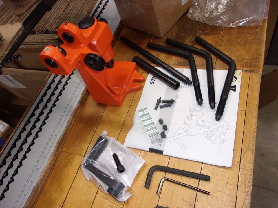 Stihl NG7 Bench Mount Saw Chain Breaker & Spinner Combo 58050127520 