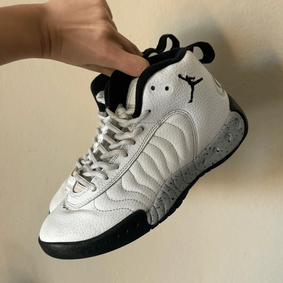 Nike Air Jordan Jumpman Pro Sneakers White Black Wolf Grey Size 5Y - Image 3 of 4