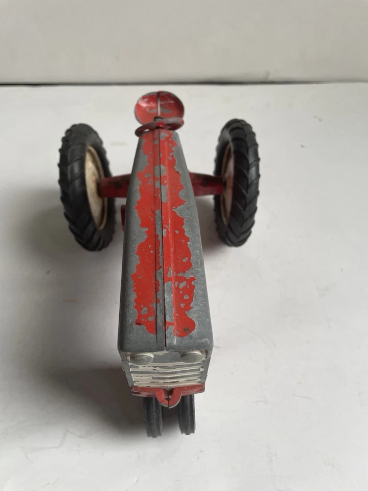 International 1/16 Tru Scale Narrow Front Tractor (34) - Image 4 of 4
