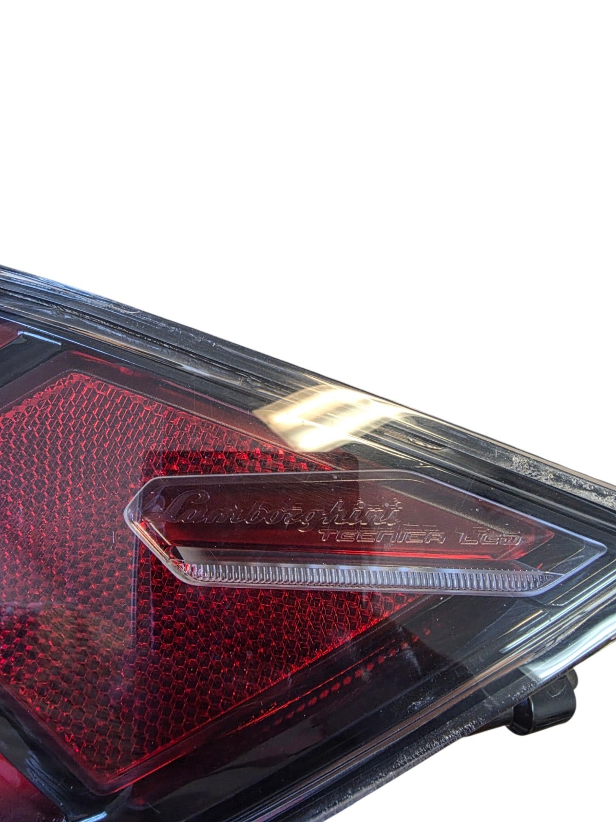Lamborghini Urus 2019-2024 Right Tail light
