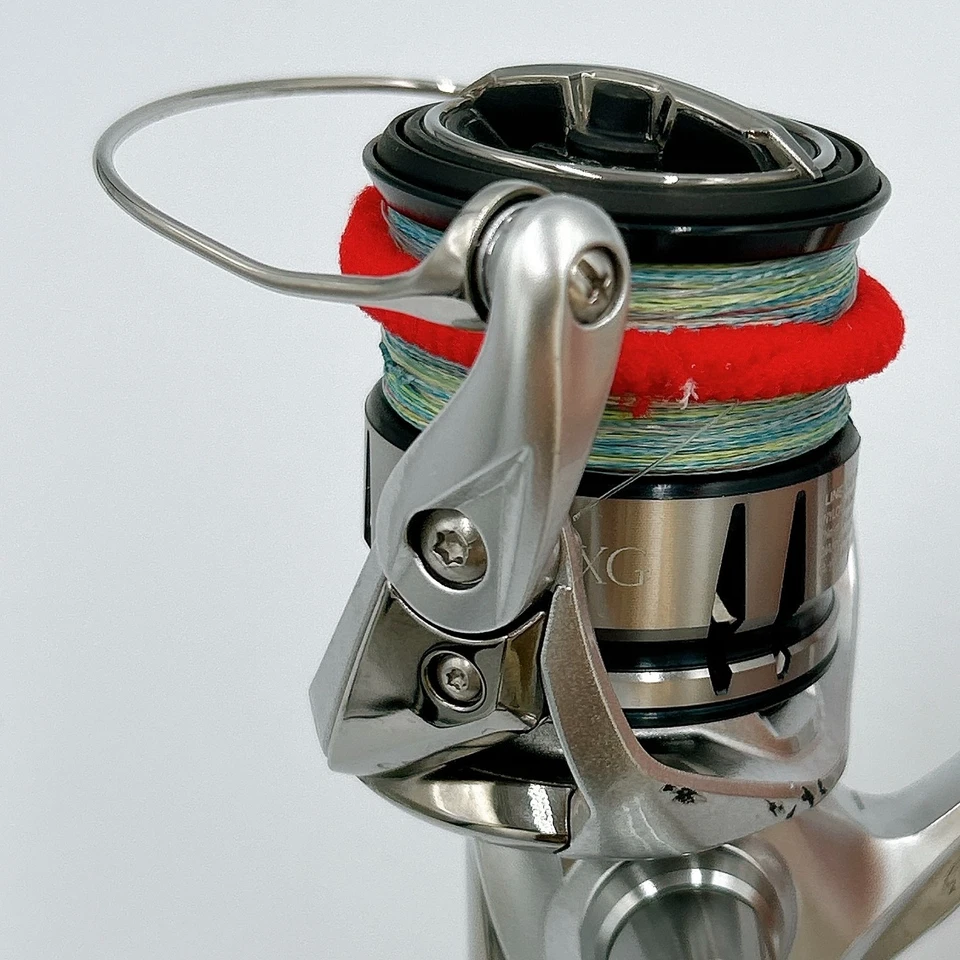 "Near Mint" SHIMANO 19 Stradic C3000XG Gear Ratio 6.4:1 Spinning Reel in stock - Image 3 of 4
