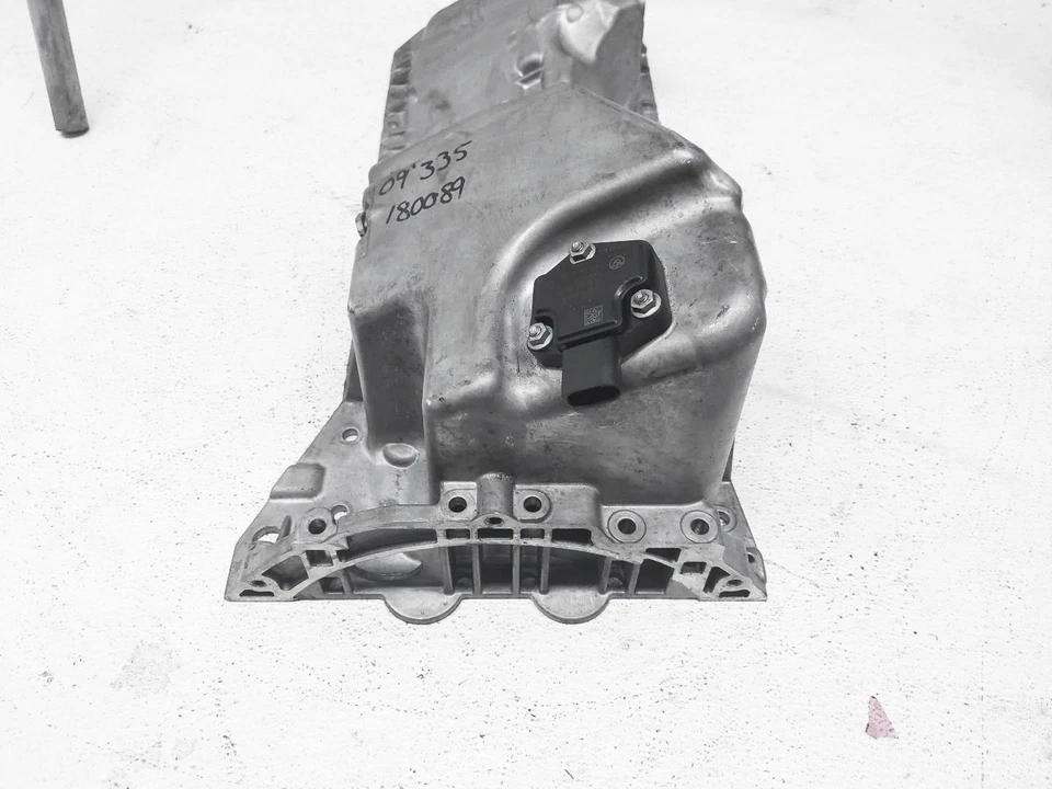 BMW 335I 2007-2013 3,0 L turbo tracción trasera motor inferior cárter de aceite 11-13-7-570-400 Foto 4 de 4