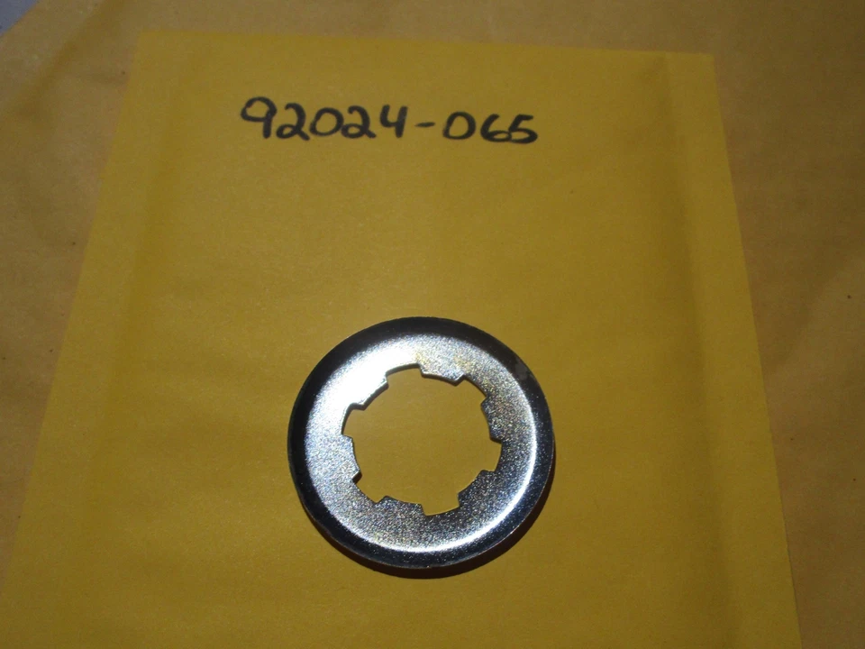 PIEZA ARANDELA BLOQUEO CIGÜEÑAL KAWASAKI KX500 KX250 KDX420 KE250 # 92024-065 Foto 2 de 2