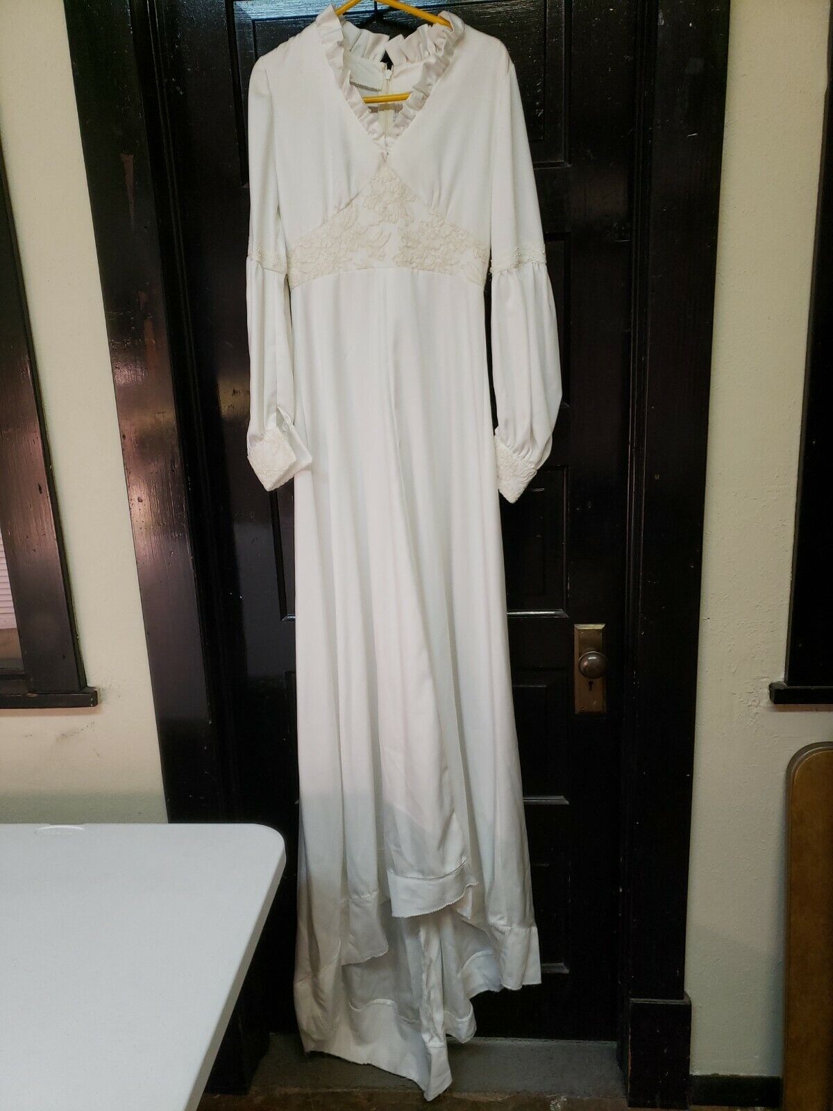 Vintage Wedding type Long Sleeve Dress Ruffle V-neck High Waist Style Not...