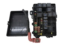 11 DODGE CHARGER TIPM FUSE BOX MAIN ENGINE BODY CONTROL MODULE RELAY P68083942AB