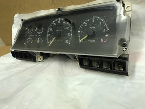 87 88 89 Ford F150 5 Speed 4x4 Gauge Cluster With Tachometer Trip Ebay
