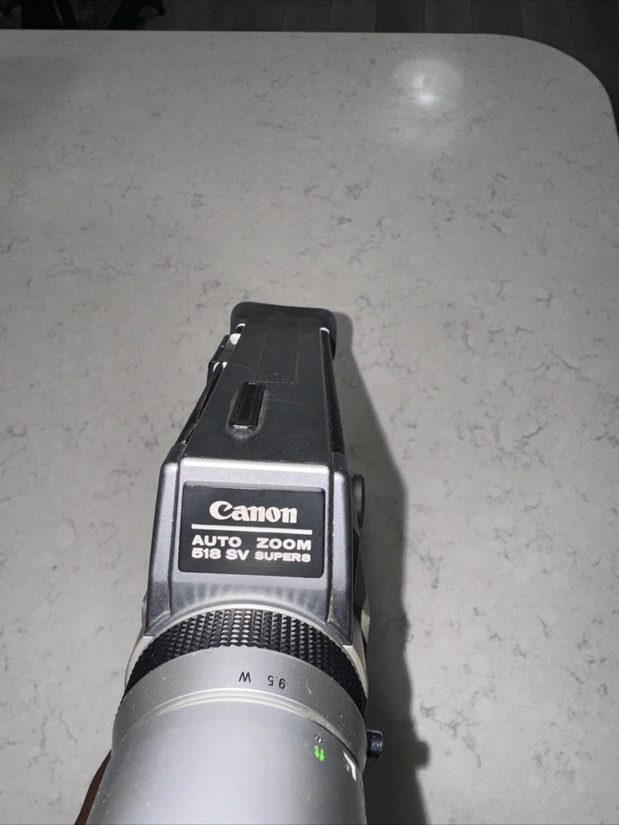 Canon Single 8 518 SV Auto Zoom 8mm Film Movie Camera Near Canon Single 8 518 SV Auto Zoom 8mm Film Movie Camera Near