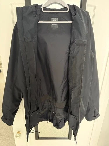 Oakley Men's Unbound Gore-Tex Shell Jacket Size XL Black Very Lightly Used image 3
