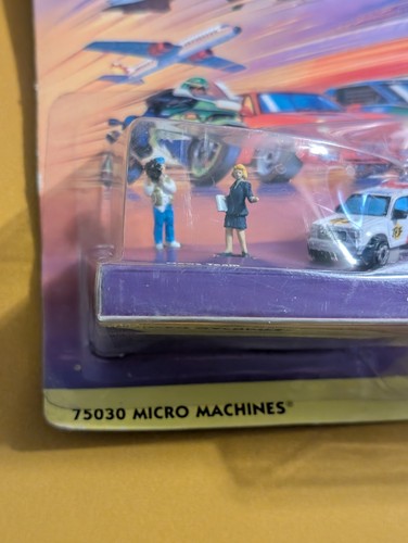 Micro Machines Newsmakers 1996 de colección #26 - Galoob - Juguetes años 90 - Furgoneta Ford Explorer - Imagen 8 de 14
