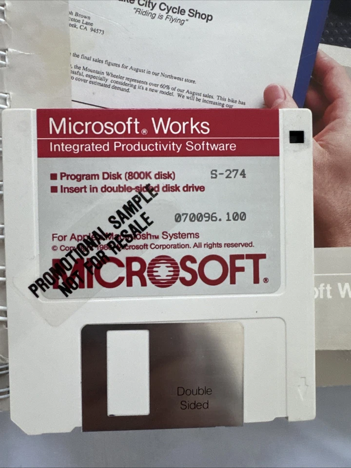Vintage Microsoft Works for Apple Macintosh Systems 1986 - Image 4 of 4