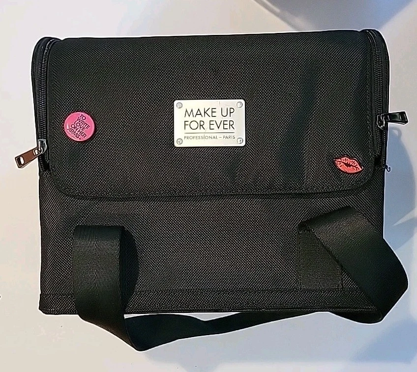 メーキャップフォーエバー プロフェッショナルバッグ Make Up For Ever