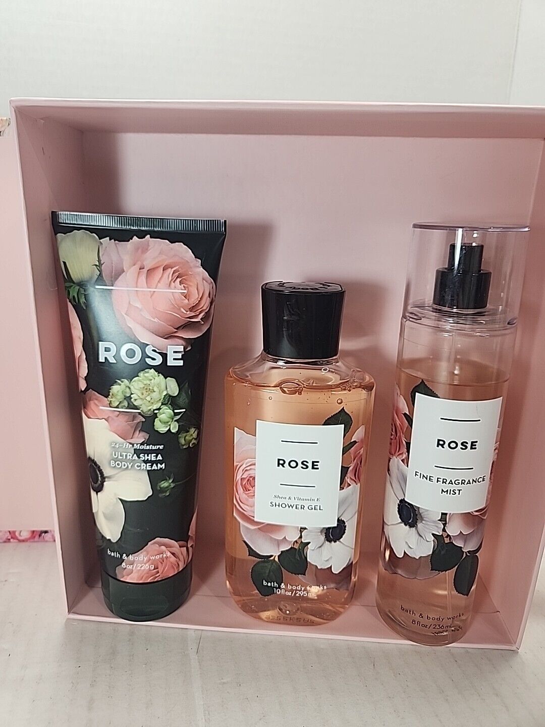 Bath Body Works 3 pcs Gift Box Set Stop & Smell the Roses Lotion Body Wash Mist