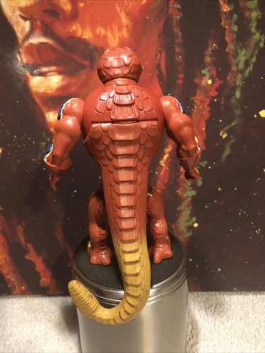 Vintage MOTU Masters of the Universe Action Figure 1985 Yellow Neck Rattlor - Picture 5 of 6