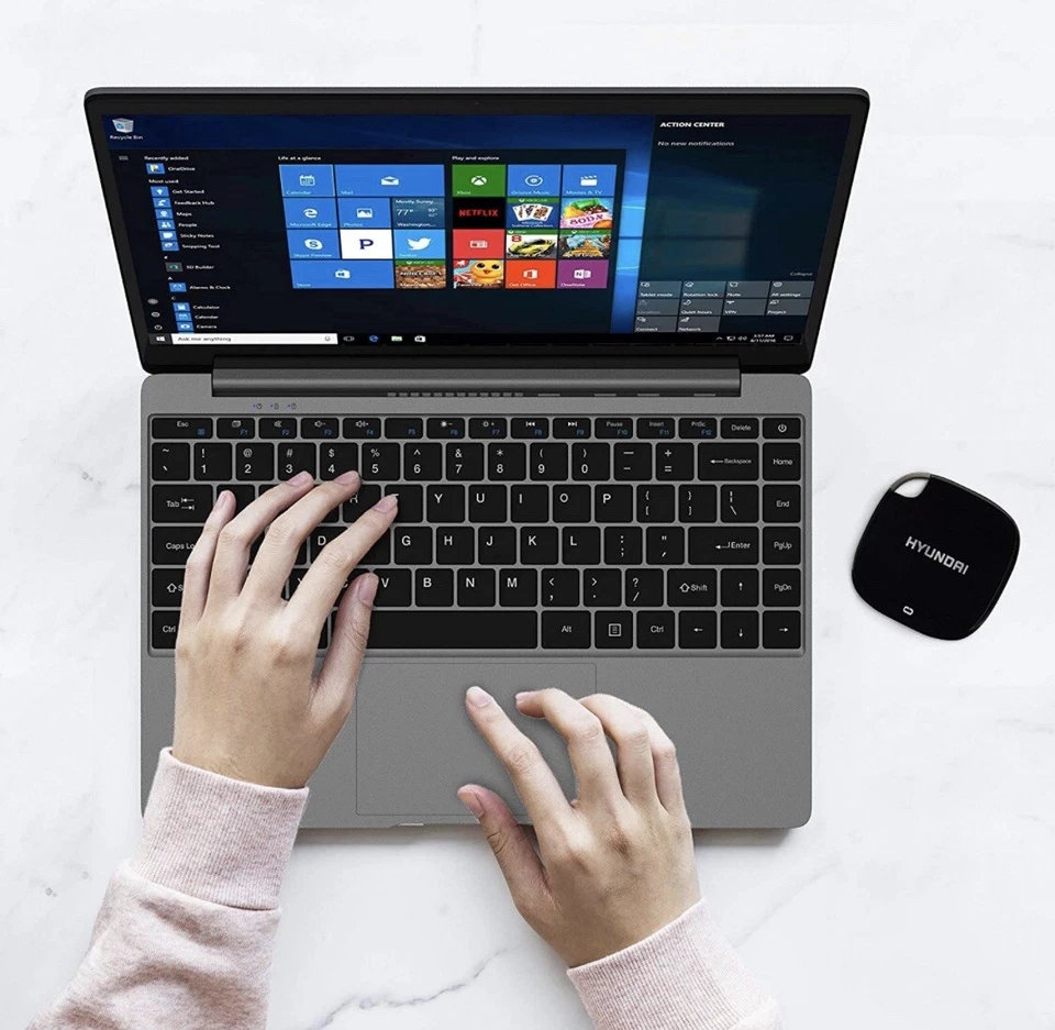 Hyundai HTESD250PB 256GB External Solid State Drive (Midnight Black) - Image 4 of 4