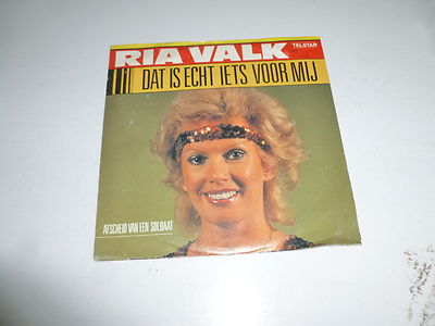 RIA VALK - Dat Is Echt Iets Voor Mij - 1989 Dutch 7'' 2-track Juke Box Single