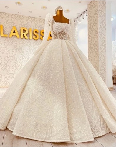 Custom Made Wedding Dress From Larissa Size: Has A Cape Jacket and Vail